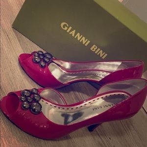 Women’s Gianni Bini heels